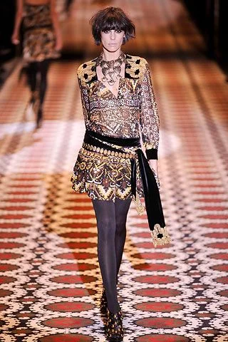 Look 24